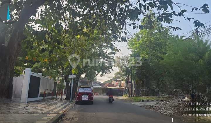 Surabaya City. 50m from Darmo Main Road. Commercial Area. Surabaya City. 50m from Darmo Main Road. Commercial Area.