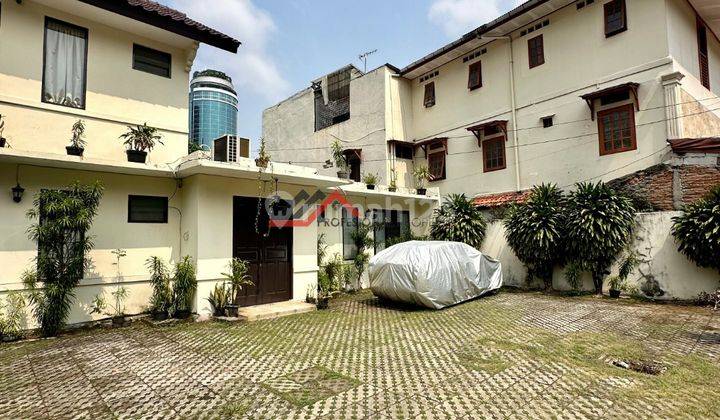 Rumah Lama Terawat Harga Menarik Segitiga Emas Kuningan 1