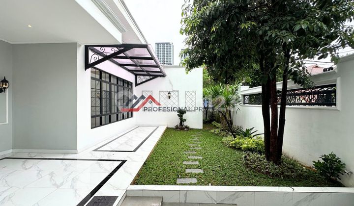 New Minimalist Modern One-Story House Strategically Located Near Simatupang Toll Road 2