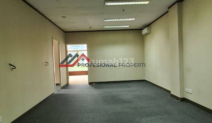 Jual Cepat Unit @Kantor Taman di Kawasan elit segitiga emas Mega Kuningan blok E-3.3. 2