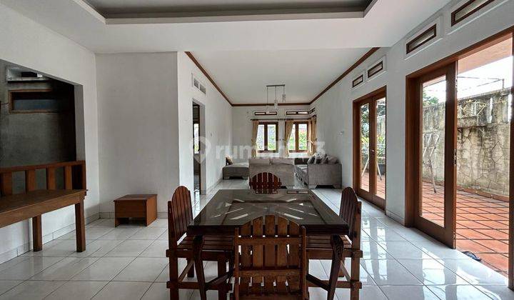Rumah Strategis Dalam Komplek di Mampang Prapatan, Jakarta Selatan 9