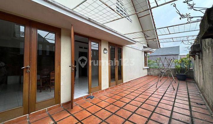 Rumah Strategis Dalam Komplek di Mampang Prapatan, Jakarta Selatan 11