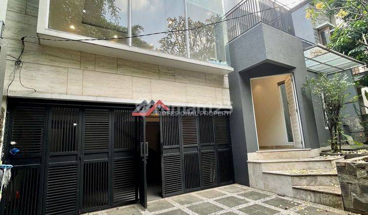 Rumah Siap Huni Dengan Private Pool di Cipete, Jaksel 1