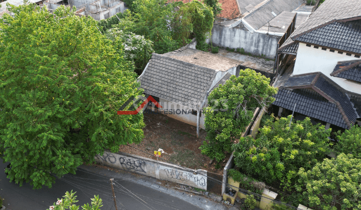 Rumah Tua Hitung Tanah Lokasi Strategis di Cilandak 2