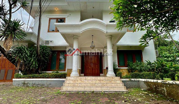 Rumah Mewah Cocok Untuk Hunian Atau Kantor 1