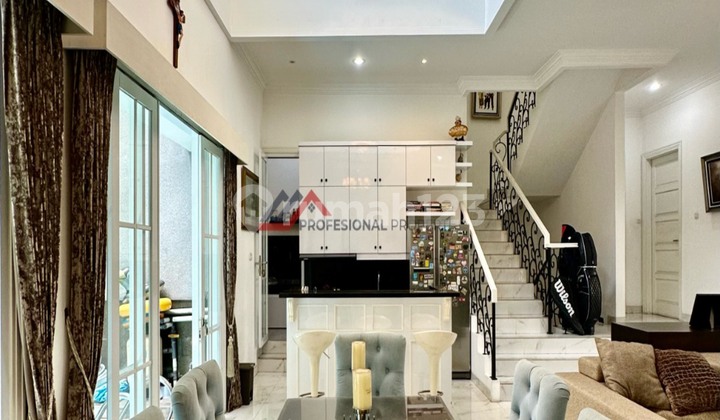 Rumah Mewah Lokasi Strategis Di Kebayoran Baru 2
