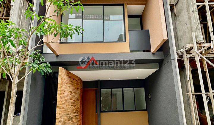 Rumah Baru Dalam Town House Di Ampera 1