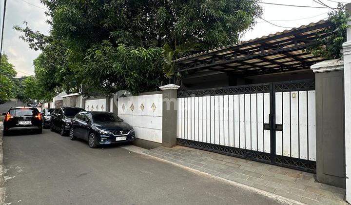 Rumah Siap Huni Lokasi Strategis Di Bangka Kemang