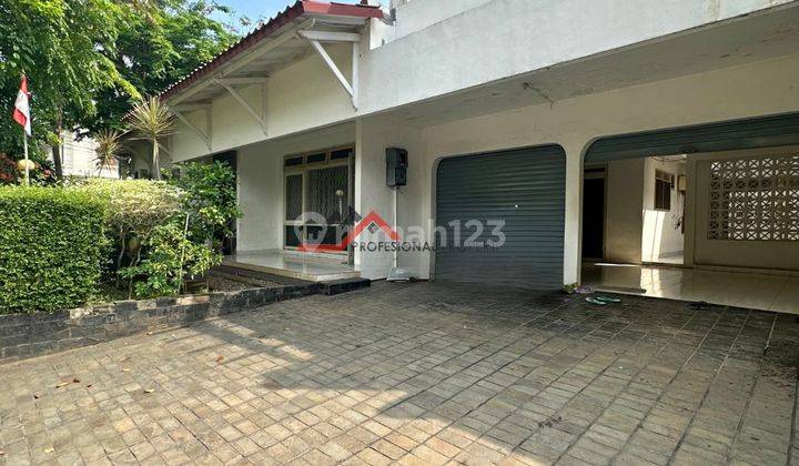 Rumah Lama Butuh Renovasi Harga Menarik Di Mampang 2