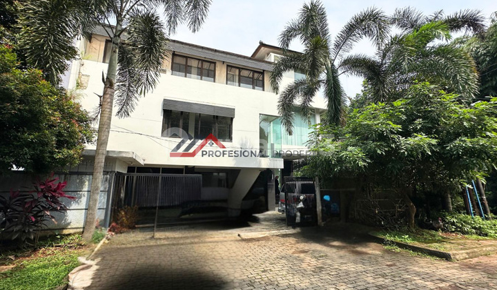 Rumah Kantor Dekat Tol Tb Simatupang
