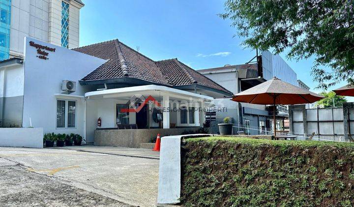 Rumah Untuk Usaha Lokasi Strategis Dekat Pusat Perdagangan