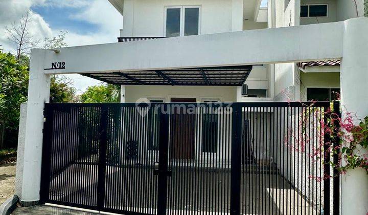 Rumah Baru Modern Minimalis Dalam Komplek Di Lebak Bulus 1