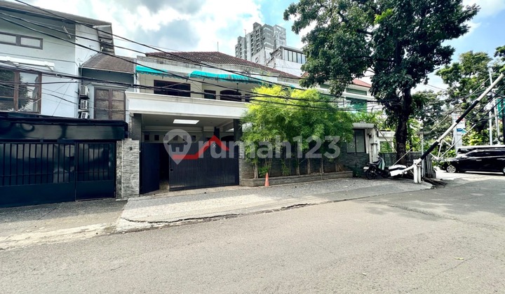 Rumah Bagus Siap Huni Jalan Lebar Di Kebayoran Baru Jakarta Selatan