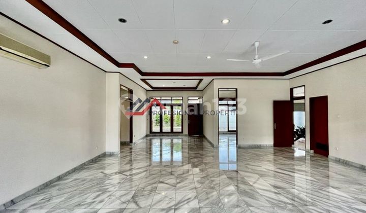 Rumah Siap Huni Satu Lantai Dekat Mrt 2