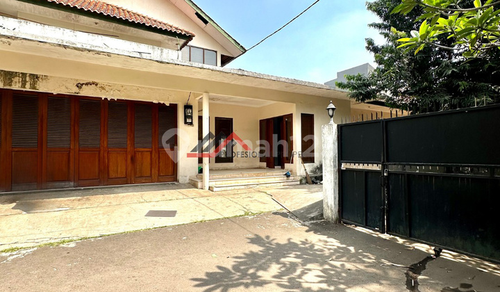 Rumah Lama Hitung Tanah Di Kemang Selatan 2