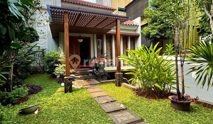 Disewakan Rumah Bagus Dalam Komplek Kemang