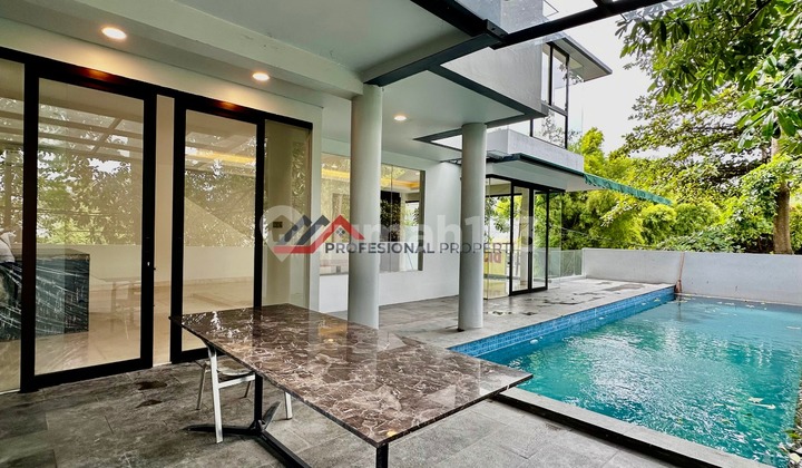 Brand New House Tropical Design At Kemang Jakarta Selatan