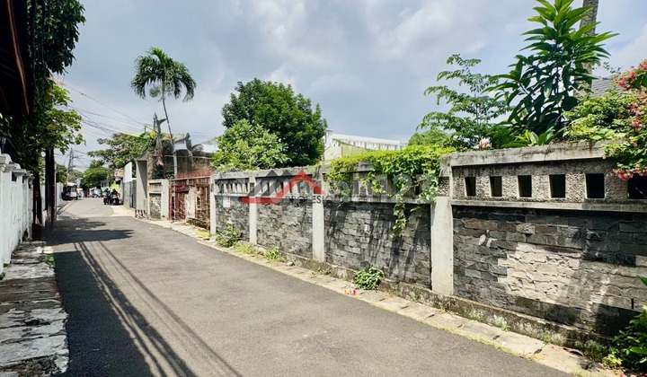 Strategic Ready-to-Build Plot Near AIS School in Pejaten Barat Strategic Ready-to-Build Plot Near AIS School in Pejaten Barat