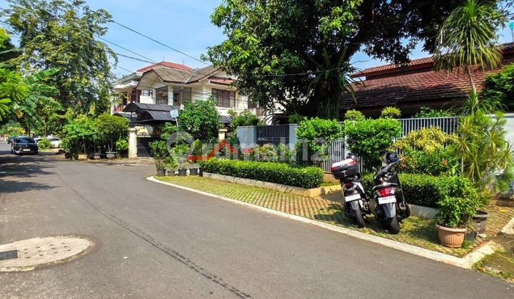 Rumah Terawat Lokasi Premium Dekat Blok M di Kebayoran Baru 2