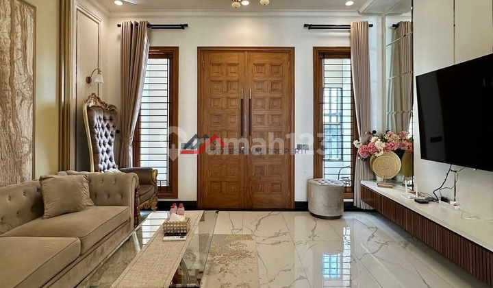 Rumah Desain Modern Tropis Full Furnish di Lebak Bulus, Jakarta Selatan 2