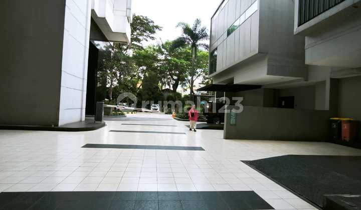Townhouse darmawangsa  super keren siap huni, ada swimming pool pribadi di unit  furnished 2