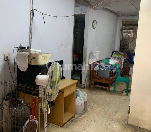 Rumah Tua Hitung Tanah di Bojong Jakarta Barat 2