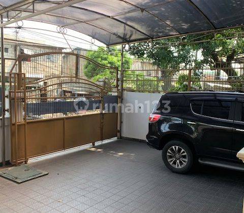 Rumah Makaliwe Jakarta Barat Untuk Kost Kost Sangat Cocok 1