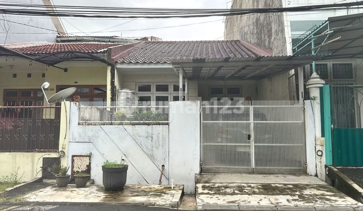 rumah di kawasan elite puri indah dengan luas tanah 120m2 hanya hitungan tanah bonus rumah 1 lantai, SANGAT MURAH