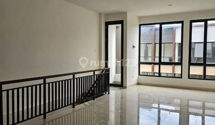 Disewakan Ruko Di Northridge, Bsd City. 2