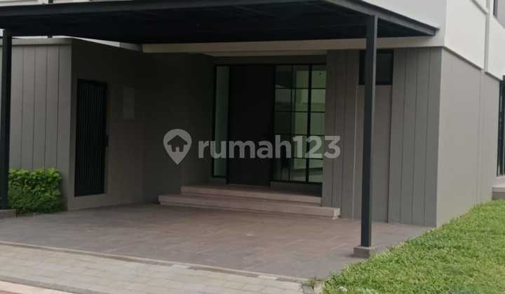 Semi-Furnished Hiera House, 8 Hook Wide, Near Eastvara Mall, BSD Semi-Furnished Hiera House, 8 Hook Wide, Near Eastvara Mall, BSD
