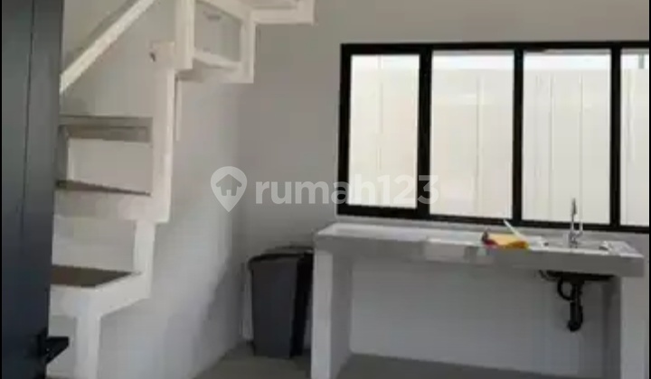 Ready-to-Occupy House in Xyz Cove Park Serpong Near Supermal Karawaci