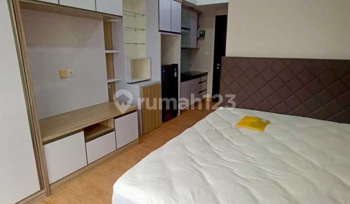 Ready-to-Occupy Apartment at Casa De Parco Near Aeon Mall BSD and Cisauk Station