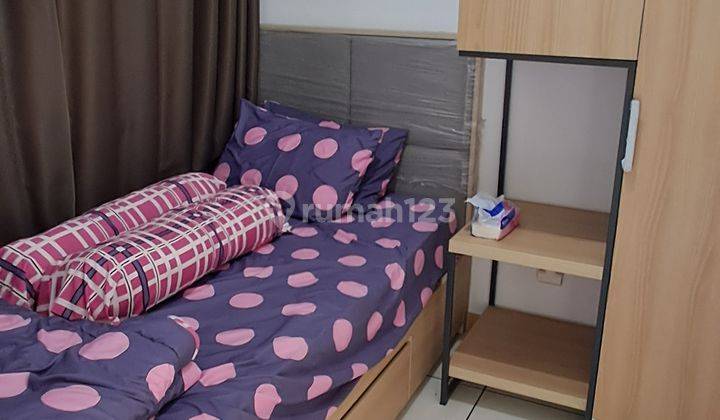 kamar tidur apartment m town residence lantai
