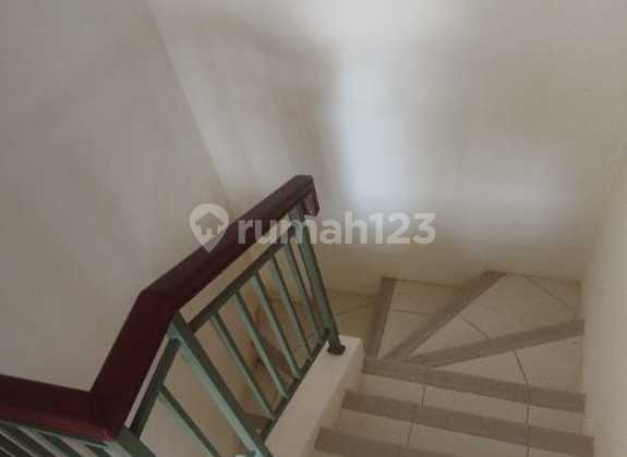 Ready-to-Live House in Amarillo Village Near Anniva Shophouses and SMS Serpong Mall 2