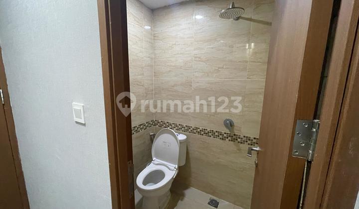 Apartment B Residence Studio Type Lotus Tower Near Aeon Mall and Cisauk Station