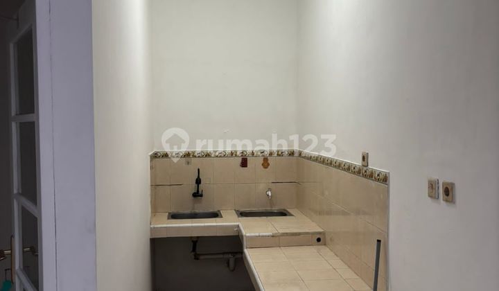 Strategic House in Delatinos BSD Near Rawabuntu Station and Close to Pasmod BSD