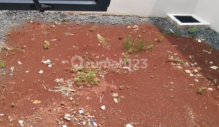 Ready-to-Use Shop House in La Valle Citra Garden Serpong, Close to Aeon Mall BSD and Cisauk Station.