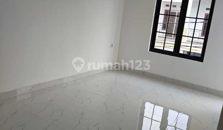 Rumah Siap Huni Di Regency Melati Mas Dekat Wtc Matahari Serpong 2