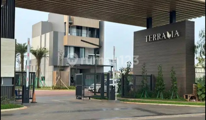 Rumah Siap Huni Di Terravia Bsd Dekat Mal Eastvara Dan Grandlucky Bsd 2