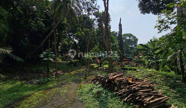DIJUAL TANAH BERIKUT BANGUNAN VILLA TUA