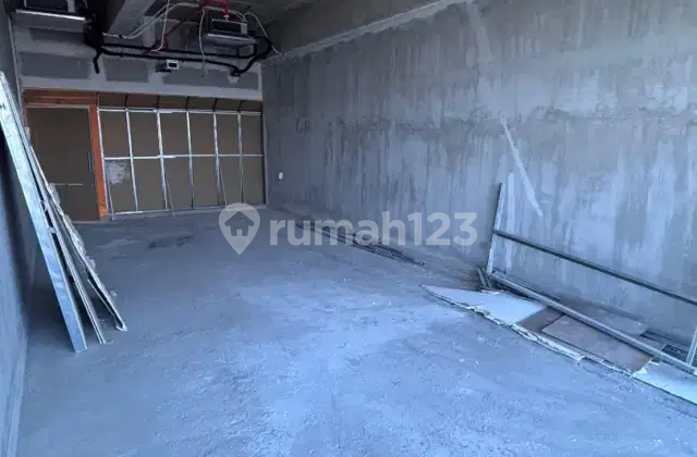 office tower ciputra world dekat RS, dekat kampus UWKS, dekat mayjen sungkono 