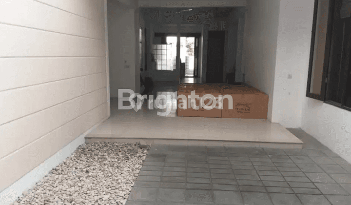 rumah villa bukit permai Dekat pakuwon mall PTC, dekat hr muhammad, dekat sdps 2