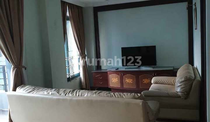 Graha Famili condominium near MCD, near UNESA Lidah campus, near Spazio office