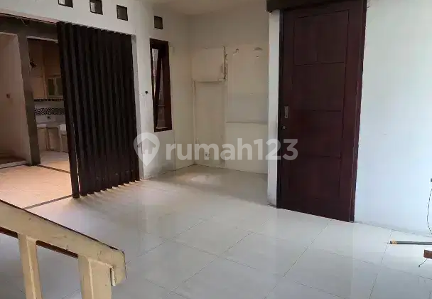 Lidah Kulon guesthouse near UNESA Lidah, near Pakuwon Mall, near MCD