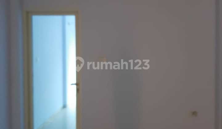 Kembang Jepun shop house, near Jembatan Merah, near Kapasan, near ITC Mall 2