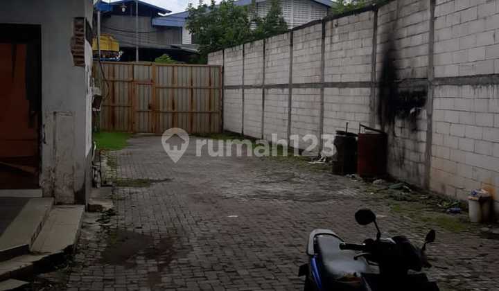 Ex Pabrik Di Candi Sidoarjo