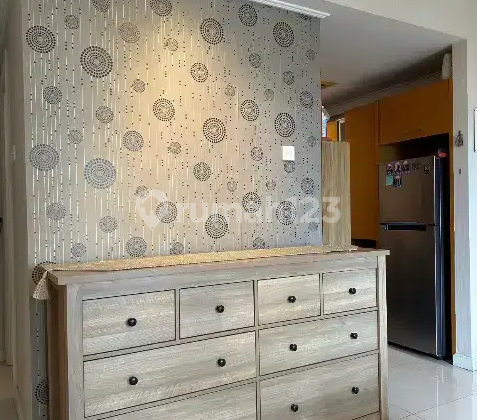 Waterplace Apartment Just a Step Away to Pakuwon Mall, Near Spazio Tower, Close to Unesa. 2