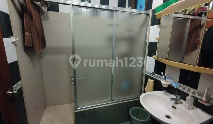 Rumah Citraland Villa Taman Gapura Dekat Gwalk, Dekat Pakuwon Mall Ptc, Dekat Graha Natura 2