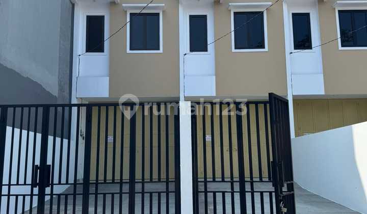 For Sale, Cheapest and Nice New Shophouse, New Shophouse in Kav Polri Jelambar, West Jakarta