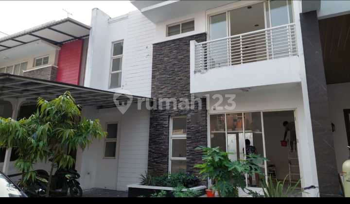 Disewa Rumah Golf Lake, Cengkareng, Jakarta Barat 1